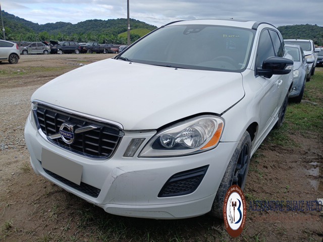 VOLVO XC60 3.0 T5 R-DESIGN ANO 2012/2013